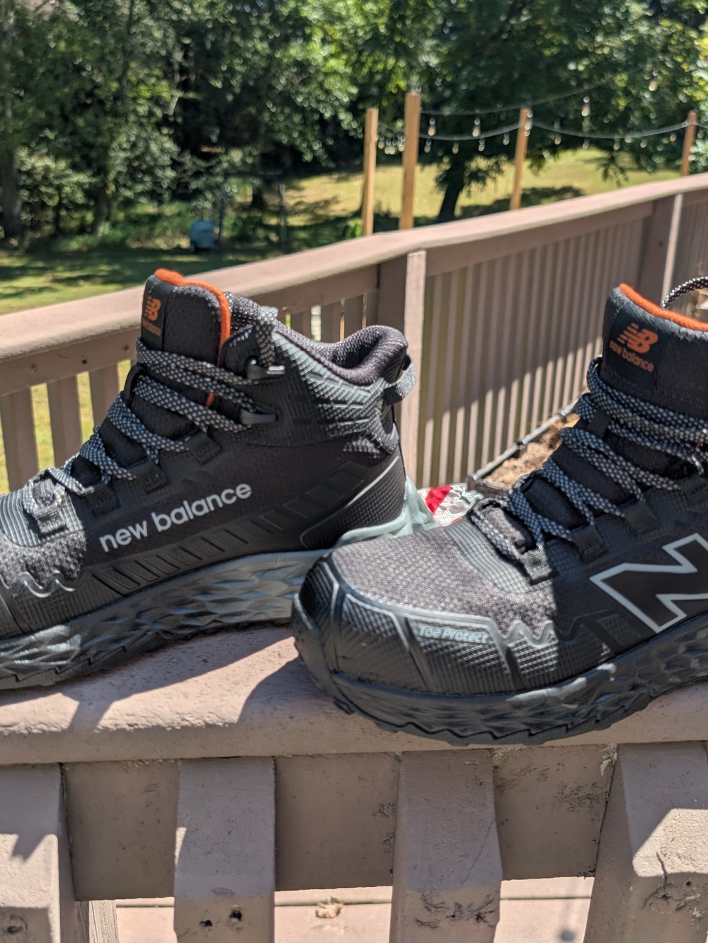 Men's New Balance Work & Safety Cremorne Fresh Foam Mid - Composite Toe Comfy - Picture 2 of 9